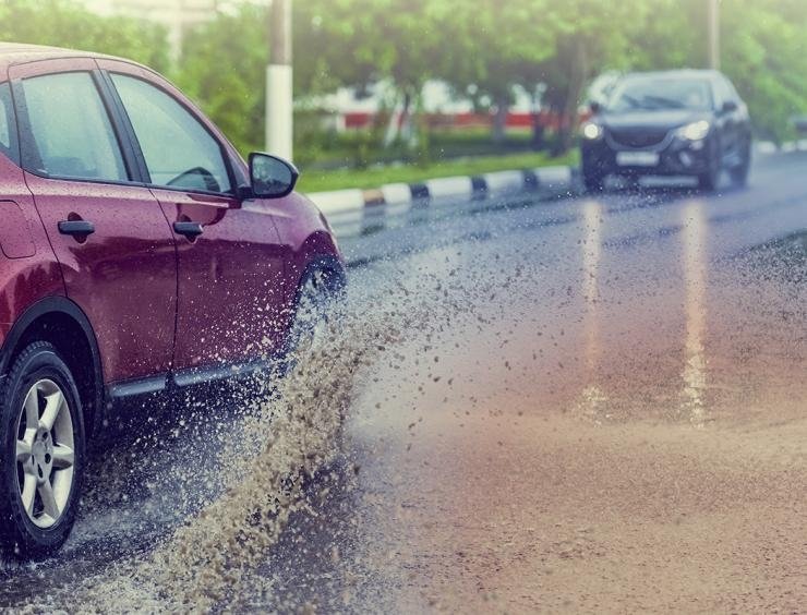 Comment prendre en comptes les conditions climatiques lors du choix de vos pneus ?